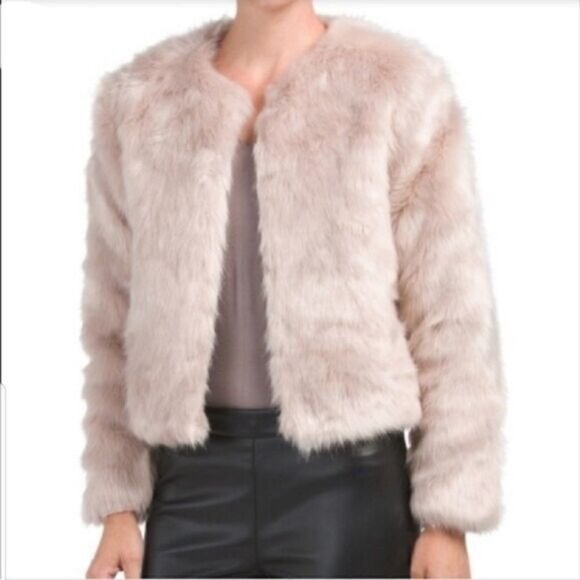Carolina Belle Jackets & Blazers - New Carolina Belle Montreal Faux Fur Champagne Rose Jacket VERY TRENDY   SIZE L